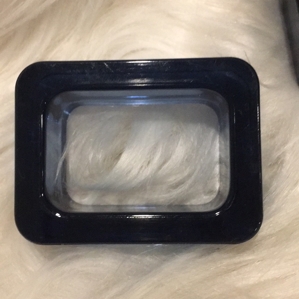 Set of 4 Rounded Rectangular Napkin Rings - Picture 2 of 3